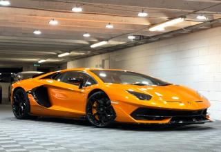 Lamborghini Aventador