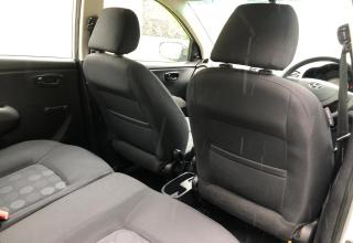 Hyundai i10 - Image 23