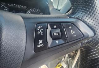 Vauxhall Corsa - Image 32