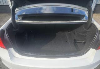BMW 3 Series - Image 17