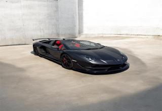 Lamborghini Aventador