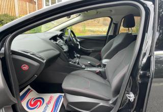 Ford Focus - Image 14
