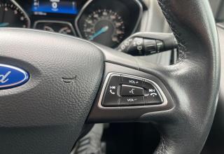 Ford Focus - Image 42