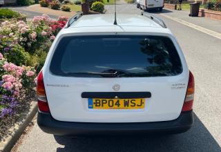 Vauxhall Astra Van - Image 19
