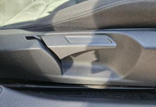 Volkswagen Golf - Image 24