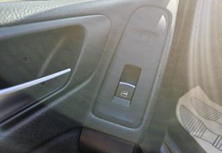 Volkswagen Golf - Image 27
