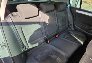 Volkswagen Golf - Image 30