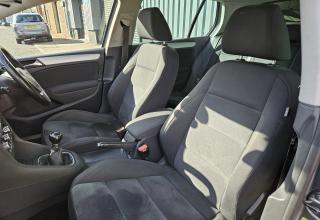 Volkswagen Golf - Image 32