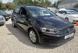 Volkswagen GOLF SV
