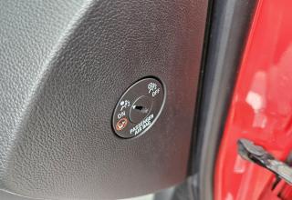 Vauxhall Insignia - Image 34