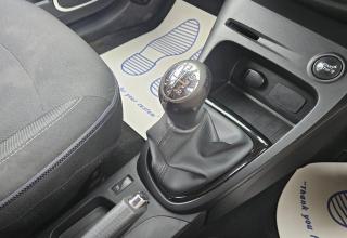 Renault Captur - Image 37