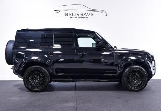 Land Rover Defender 110