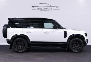 Land Rover Defender 110