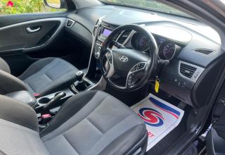 Hyundai i30 - Image 31