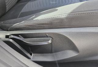 Ford Fiesta - Image 25