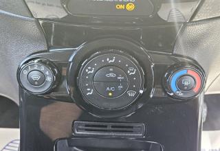 Ford Fiesta - Image 32