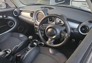 MINI Hatch - Image 23