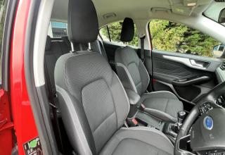 Ford Focus photo 21