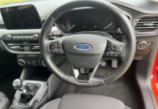 Ford Focus photo 22