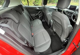 Ford Focus photo 27