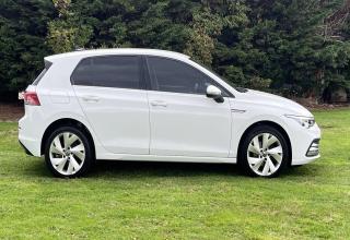 Volkswagen Golf photo 21