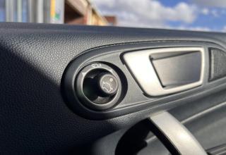 Ford Fiesta - Image 19