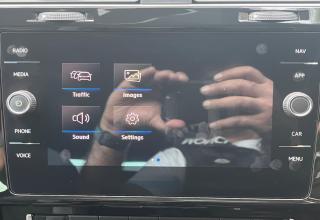 Volkswagen Golf - Image 37