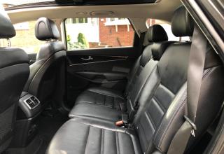 Kia Sorento - Image 22