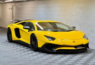 Lamborghini Aventador