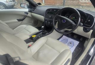 Saab 9-3 - Image 22