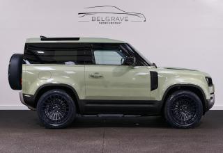 Land Rover Defender 90