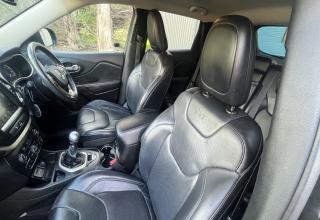 Jeep Cherokee photo 24