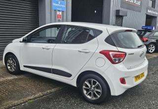 Hyundai i10 - Image 8